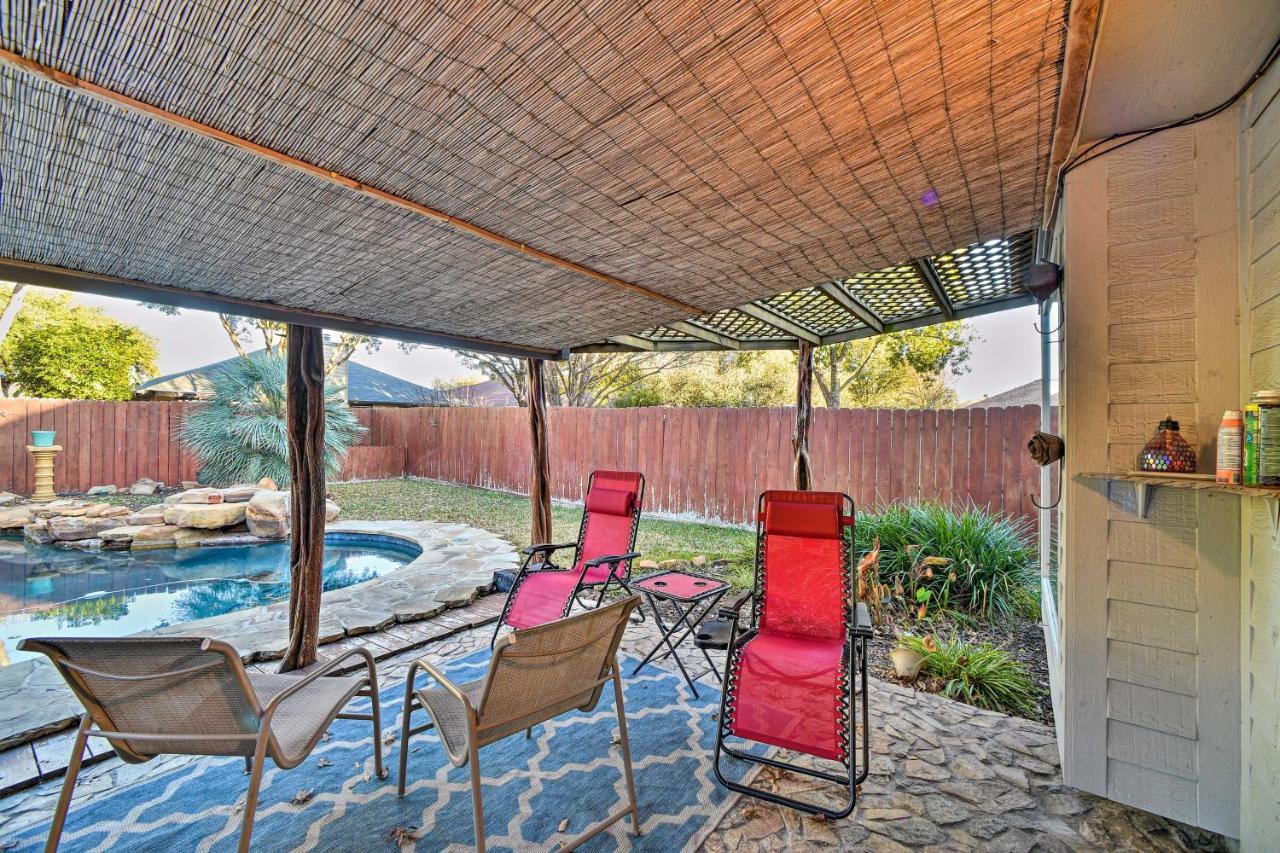 Peaceful San Antonio Oasis With Private Pool And Grill Villa Bagian luar foto